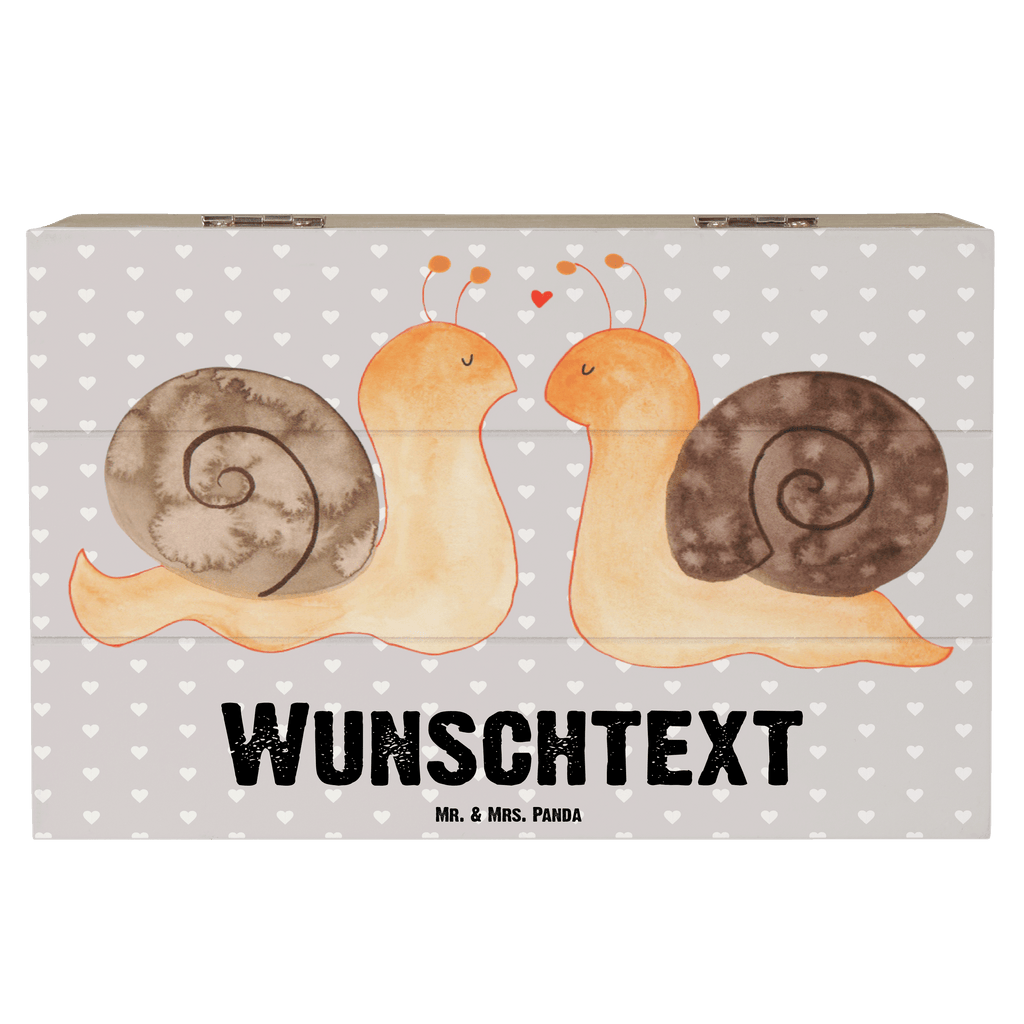 Personalisierte Holzkiste Schnecken Liebe Holzkiste mit Namen, Kiste mit Namen, Schatzkiste mit Namen, Truhe mit Namen, Schatulle mit Namen, Erinnerungsbox mit Namen, Erinnerungskiste, mit Namen, Dekokiste mit Namen, Aufbewahrungsbox mit Namen, Holzkiste Personalisiert, Kiste Personalisiert, Schatzkiste Personalisiert, Truhe Personalisiert, Schatulle Personalisiert, Erinnerungsbox Personalisiert, Erinnerungskiste Personalisiert, Dekokiste Personalisiert, Aufbewahrungsbox Personalisiert, Geschenkbox personalisiert, GEschenkdose personalisiert, Liebe, Partner, Freund, Freundin, Ehemann, Ehefrau, Heiraten, Verlobung, Heiratsantrag, Liebesgeschenk, Jahrestag, Hocheitstag