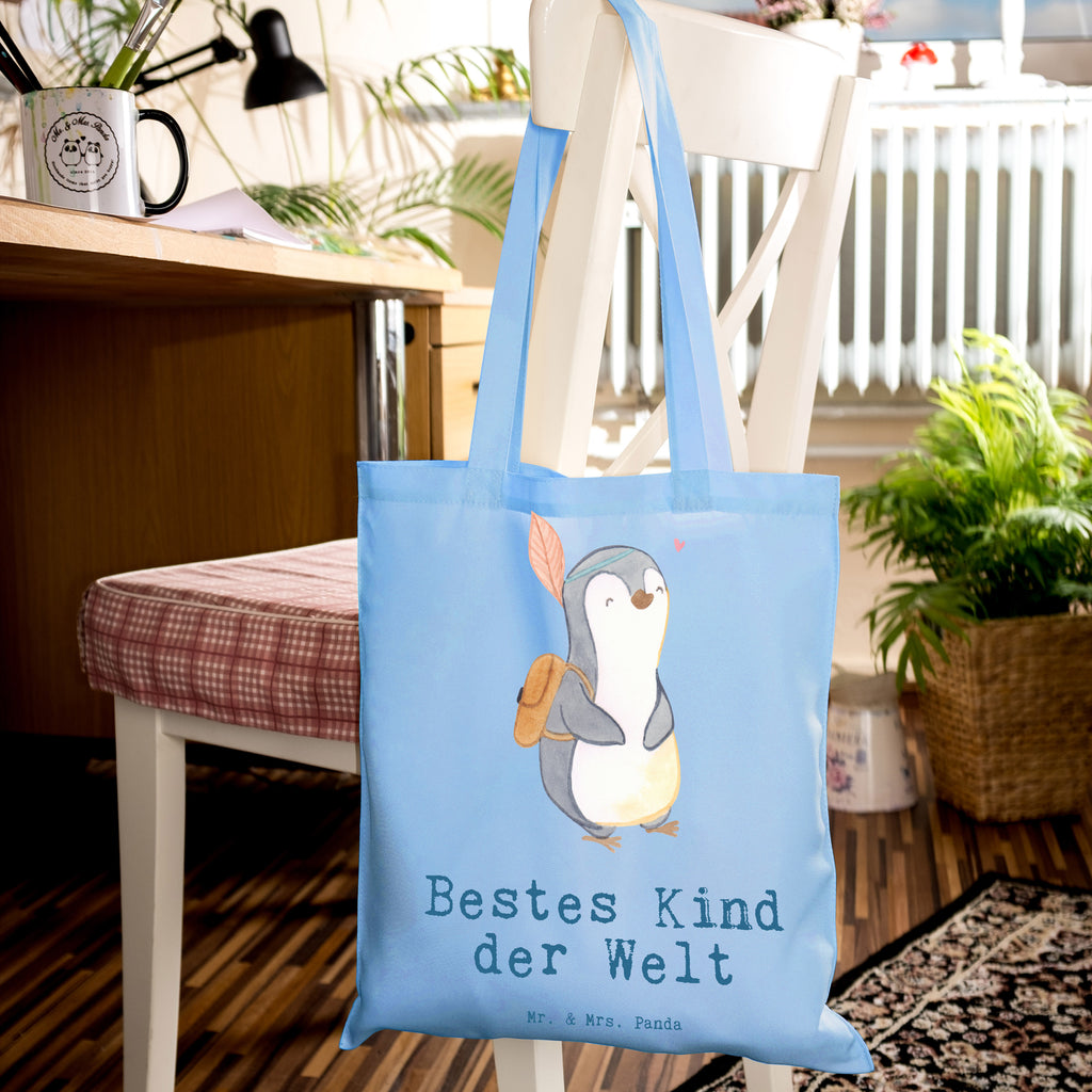 Tragetasche Pinguin Bestes Kind der Welt Beuteltasche, Beutel, Einkaufstasche, Jutebeutel, Stoffbeutel, Tasche, Shopper, Umhängetasche, Strandtasche, Schultertasche, Stofftasche, Tragetasche, Badetasche, Jutetasche, Einkaufstüte, Laptoptasche, für, Dankeschön, Geschenk, Schenken, Geburtstag, Geburtstagsgeschenk, Geschenkidee, Danke, Bedanken, Mitbringsel, Freude machen, Geschenktipp, Kinder, Kind, Kid, Kids, Kiddy, Bestes, Tochter, Sohn, Nachwuchs, Geburt, Liebling, Taufe