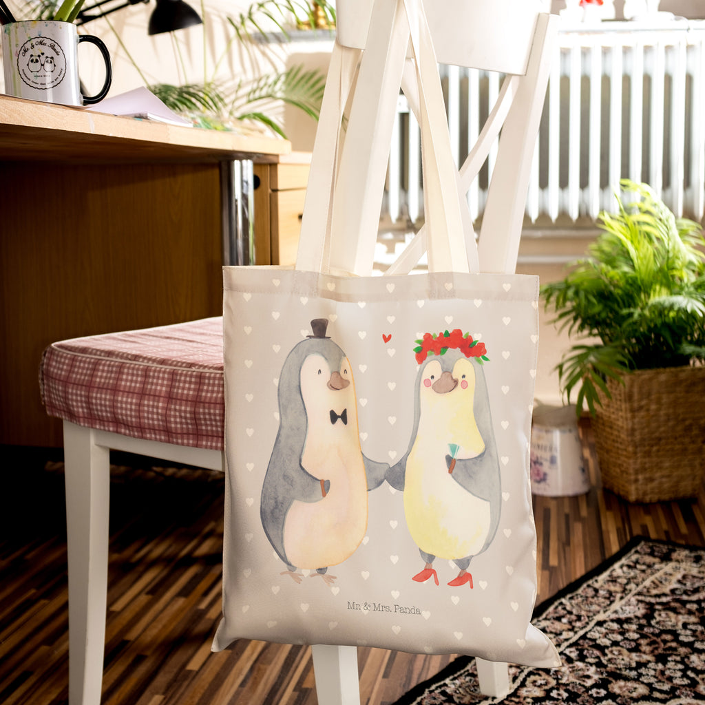 Einkaufstasche Pinguin Heirat Tragetasche, Tasche, Beutel, Stofftasche, Baumwolltasche, Umhängetasche, Shopper, Einkaufstasche, Beuteltasche, Liebe, Partner, Freund, Freundin, Ehemann, Ehefrau, Heiraten, Verlobung, Heiratsantrag, Liebesgeschenk, Jahrestag, Hocheitstag