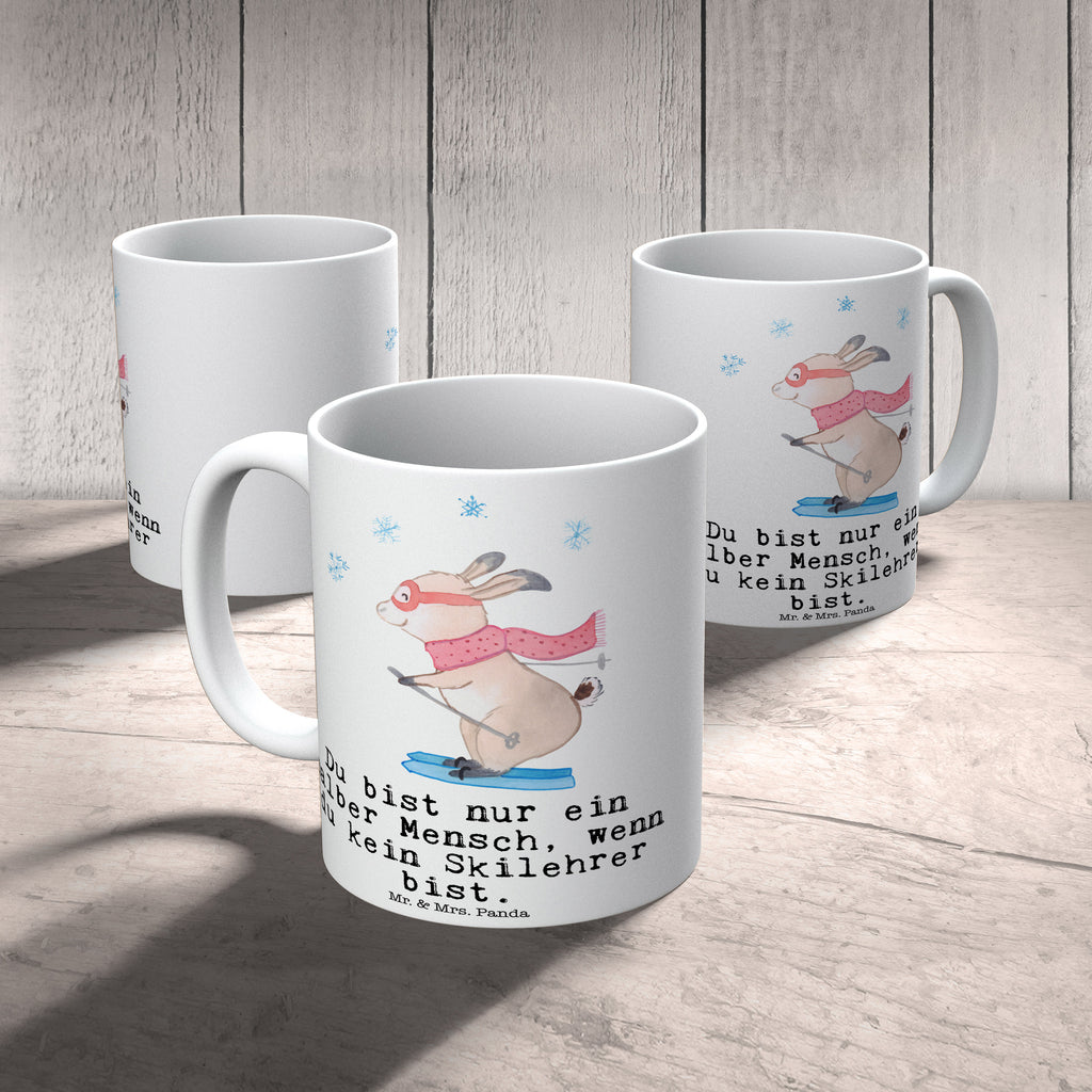 Tasse Skilehrer mit Herz Tasse, Kaffeetasse, Teetasse, Becher, Kaffeebecher, Teebecher, Keramiktasse, Porzellantasse, Büro Tasse, Geschenk Tasse, Tasse Sprüche, Tasse Motive, Kaffeetassen, Tasse bedrucken, Designer Tasse, Cappuccino Tassen, Schöne Teetassen, Beruf, Ausbildung, Jubiläum, Abschied, Rente, Kollege, Kollegin, Geschenk, Schenken, Arbeitskollege, Mitarbeiter, Firma, Danke, Dankeschön