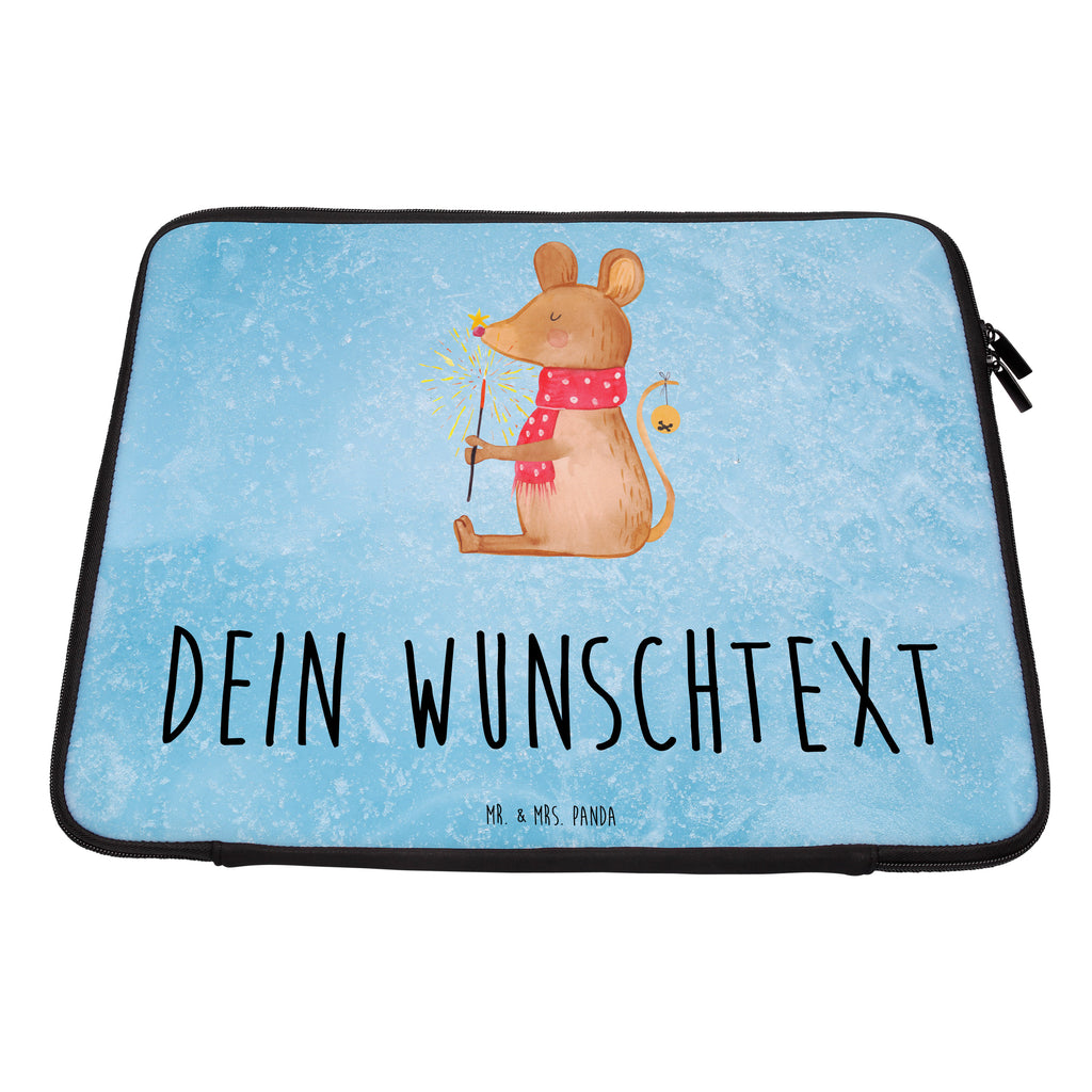 Personalisierte Notebook Tasche Weihnachtsmaus Personalisierte Notebook Tasche, Personalisierte Notebooktasche, Personalisierte Computertasche, Personalisierte Notebook-Reisehülle, Personalisierte Laptop Hülle, Personalisierte Laptop Tasche, Notebook Tasche personalisiert, Notebook Tasche mit Namen, Notebook Tasche bedrucken, Winter, Weihnachten, Weihnachtsdeko, Nikolaus, Advent, Heiligabend, Wintermotiv, Frohe Weihnachten, Weihnachtsgruß, Weihnachtsmotiv, Maus, Mäuschen, Weihnachtswunder