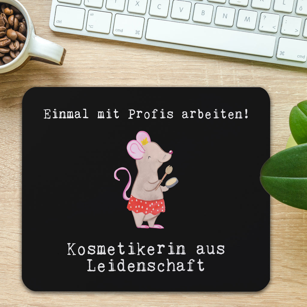 Mauspad Kosmetikerin aus Leidenschaft Mousepad, Computer zubehör, Büroausstattung, PC Zubehör, Arbeitszimmer, Mauspad, Einzigartiges Mauspad, Designer Mauspad, Mausunterlage, Mauspad Büro, Beruf, Ausbildung, Jubiläum, Abschied, Rente, Kollege, Kollegin, Geschenk, Schenken, Arbeitskollege, Mitarbeiter, Firma, Danke, Dankeschön, Kosmetikerin, Make Up Artist, Maskenbildnerin, Visagistin, Beauty Salon, Kosmetikstudio, Eröffnung