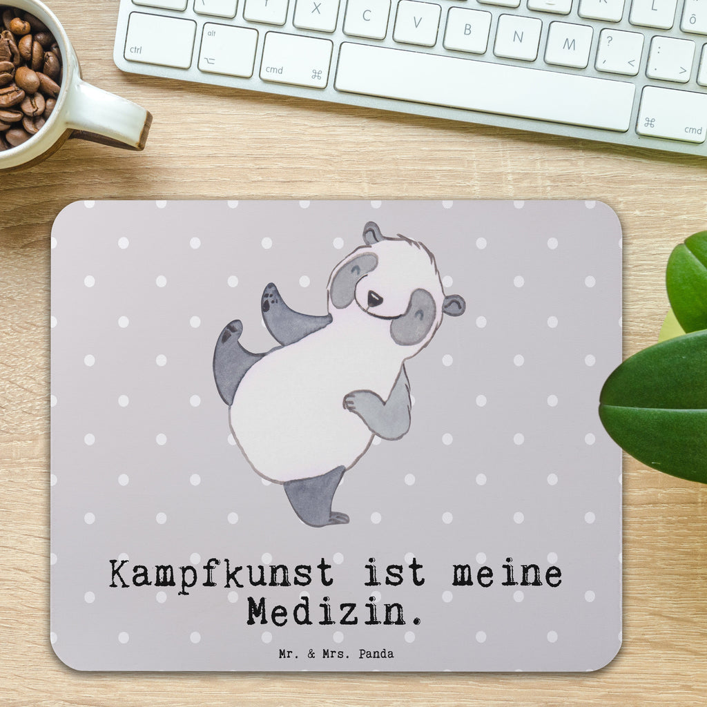 Mauspad Panda Kampfkunst Medizin Mousepad, Computer zubehör, Büroausstattung, PC Zubehör, Arbeitszimmer, Mauspad, Einzigartiges Mauspad, Designer Mauspad, Mausunterlage, Mauspad Büro, Geschenk, Sport, Sportart, Hobby, Schenken, Danke, Dankeschön, Auszeichnung, Gewinn, Sportler, Kampfkunst, Kampfsportarten, Selbstverteidigung