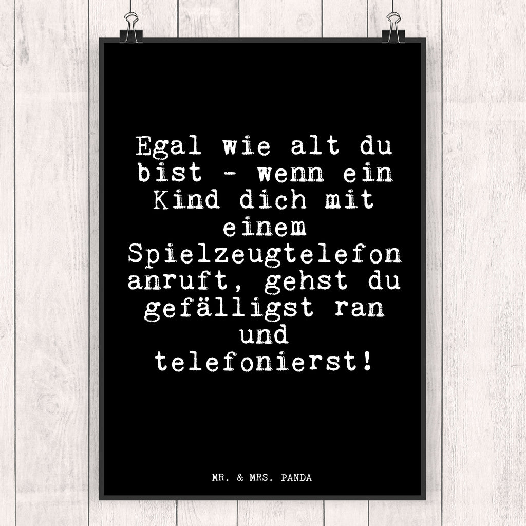 Poster Fun Talk Egal wie alt du bist - wenn ein Kind dich mit einem Spielzeugtelefon anruft, gehst du gefälligst ran und telefonierst! Poster, Wandposter, Bild, Wanddeko, Küchenposter, Kinderposter, Wanddeko Bild, Raumdekoration, Wanddekoration, Handgemaltes Poster, Mr. & Mrs. Panda Poster, Designposter, Kunstdruck, Posterdruck, Spruch, Sprüche, lustige Sprüche, Weisheiten, Zitate, Spruch Geschenke, Glizer Spruch Sprüche Weisheiten Zitate Lustig Weisheit Worte