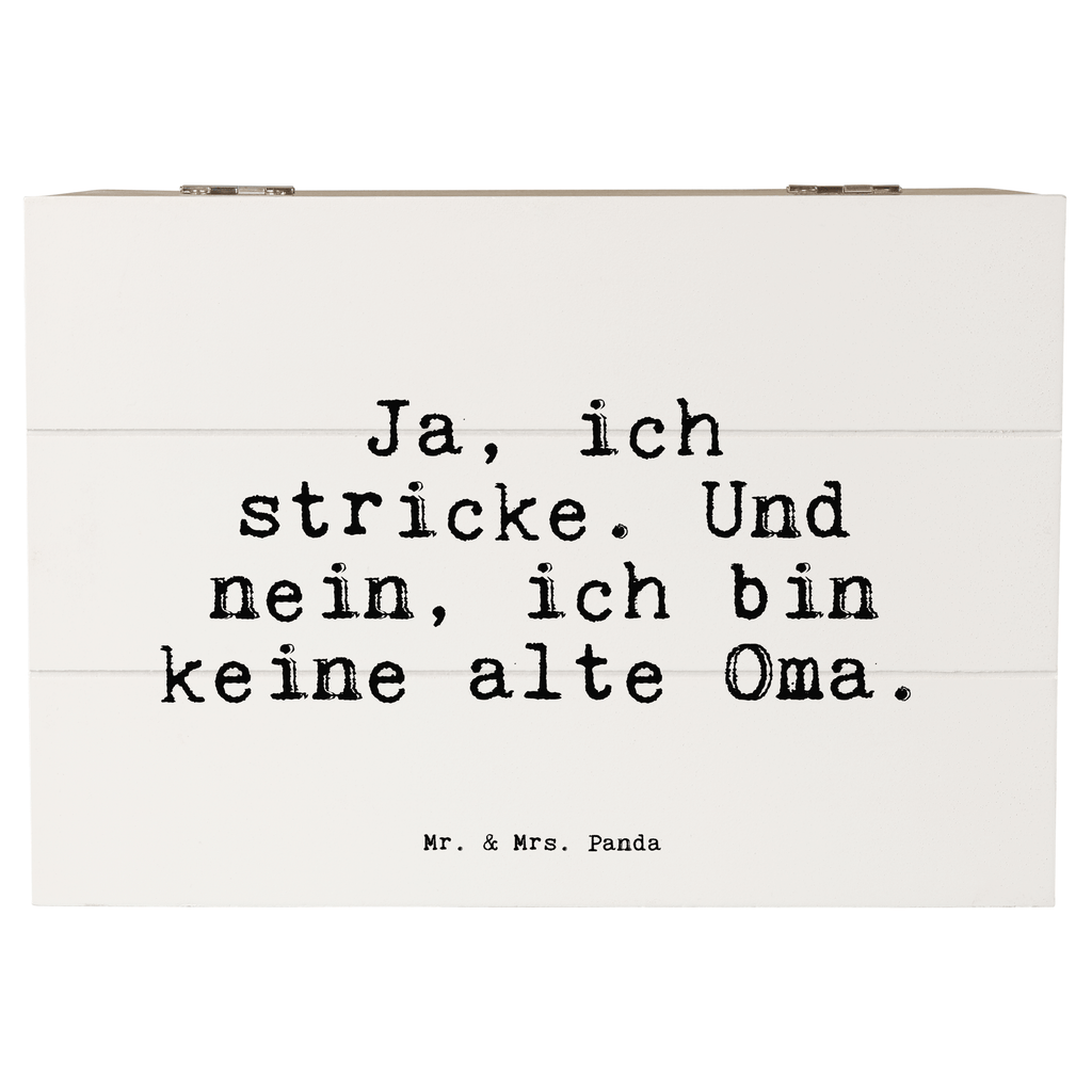 Holzkiste Sprüche und Zitate Ja, ich stricke. Und nein, ich bin keine alte Oma. Holzkiste, Kiste, Schatzkiste, Truhe, Schatulle, XXL, Erinnerungsbox, Erinnerungskiste, Dekokiste, Aufbewahrungsbox, Geschenkbox, Geschenkdose, Spruch, Sprüche, lustige Sprüche, Weisheiten, Zitate, Spruch Geschenke, Spruch Sprüche Weisheiten Zitate Lustig Weisheit Worte