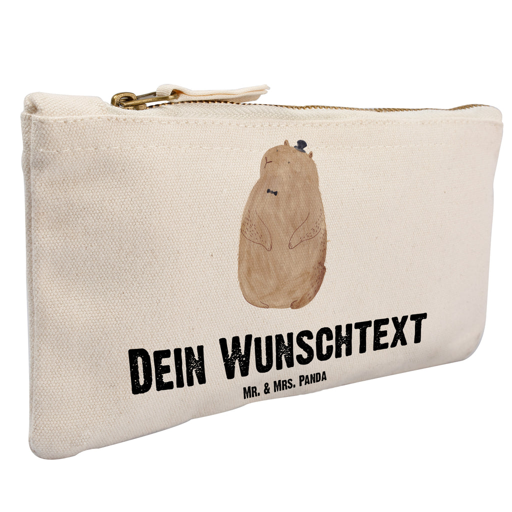 Personalisierte Schminktasche Murmeltier Personalisierte Schminktasche, Personalisierte Kosmetiktasche, Personalisierter Kosmetikbeutel, Personalisiertes Stiftemäppchen, Personalisiertes Etui, Personalisierte Federmappe, Personalisierte Makeup Bag, Personalisiertes Schminketui, Personalisiertes Kosmetiketui, Personalisiertes Schlamperetui, Schminktasche mit Namen, Kosmetiktasche mit Namen, Kosmetikbeutel mit Namen, Stiftemäppchen mit Namen, Etui mit Namen, Federmappe mit Namen, Makeup Bg mit Namen, Schminketui mit Namen, Kosmetiketui mit Namen, Schlamperetui mit Namen, Schminktasche personalisieren, Schminktasche bedrucken, Schminktasche selbst gestalten, Tiermotive, Gute Laune, lustige Sprüche, Tiere, Murmeltier, Knigge, Fröhlichkeit, Freundlichkeit, Respekt, Anstand