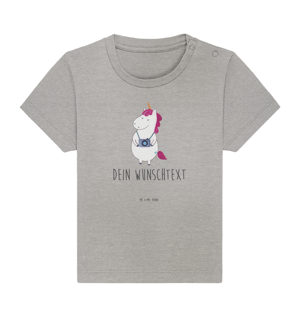 Personalisiertes Baby Shirt Einhorn Fotograf Personalisiertes Baby T-Shirt, Personalisiertes Jungen Baby T-Shirt, Personalisiertes Mädchen Baby T-Shirt, Personalisiertes Shirt, Einhorn, Einhörner, Einhorn Deko, Pegasus, Unicorn, Fotograf, Fotografie, Kamera, Reisen, Weltreise, Weltenbummler, Urlaub, Tourist, Kurztrip, Reise, Städtereise