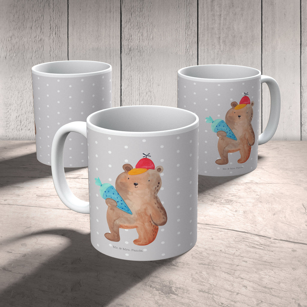 Tasse Bär Schultüte Tasse, Kaffeetasse, Teetasse, Becher, Kaffeebecher, Teebecher, Keramiktasse, Porzellantasse, Büro Tasse, Geschenk Tasse, Tasse Sprüche, Tasse Motive, Kaffeetassen, Tasse bedrucken, Designer Tasse, Cappuccino Tassen, Schöne Teetassen, Bär, Teddy, Teddybär, Bär Motiv, Schultüte, Erster Schultag Geschenk, Einschulung Geschenk, Schule Geschenk, Grundschule, Schulanfang, Schulbeginn