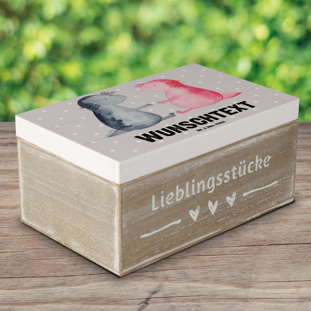 Personalisierte Holzkiste Axolotl Liebe Holzkiste mit Namen, Kiste mit Namen, Schatzkiste mit Namen, Truhe mit Namen, Schatulle mit Namen, Erinnerungsbox mit Namen, Erinnerungskiste, mit Namen, Dekokiste mit Namen, Aufbewahrungsbox mit Namen, Holzkiste Personalisiert, Kiste Personalisiert, Schatzkiste Personalisiert, Truhe Personalisiert, Schatulle Personalisiert, Erinnerungsbox Personalisiert, Erinnerungskiste Personalisiert, Dekokiste Personalisiert, Aufbewahrungsbox Personalisiert, Geschenkbox personalisiert, GEschenkdose personalisiert, Axolotl, Molch, Axolot, Schwanzlurch, Lurch, Lurche, Liebe, große Liebe, Liebesbeweis, Freund, Verlobter, Ehemann, Jahrestag, Valentinstag