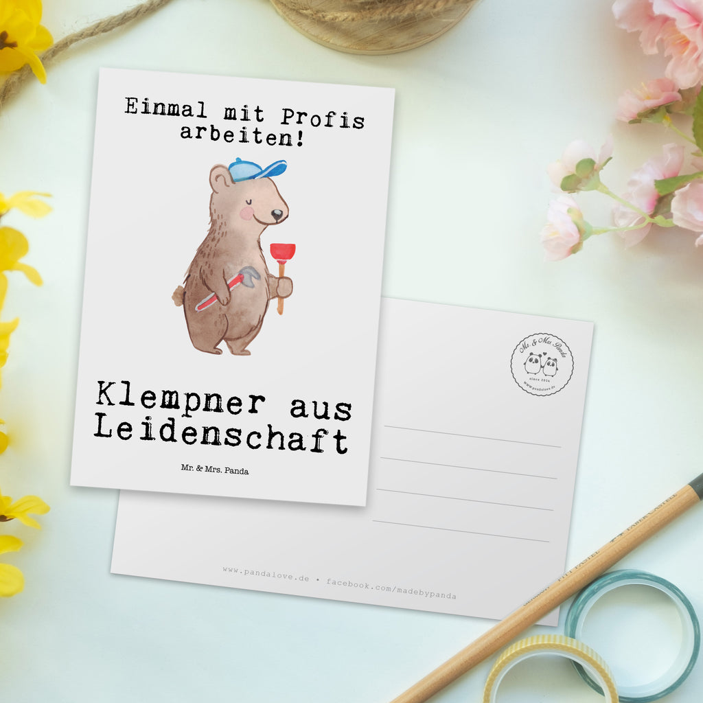 Postkarte Klempner aus Leidenschaft Postkarte, Karte, Geschenkkarte, Grußkarte, Einladung, Ansichtskarte, Geburtstagskarte, Einladungskarte, Dankeskarte, Ansichtskarten, Einladung Geburtstag, Einladungskarten Geburtstag, Beruf, Ausbildung, Jubiläum, Abschied, Rente, Kollege, Kollegin, Geschenk, Schenken, Arbeitskollege, Mitarbeiter, Firma, Danke, Dankeschön, Klempner, Handwerker, Installateur, Meister, Gesellenprüfung, Fachbetrieb, Bauklempner, Sanitärinstallationen