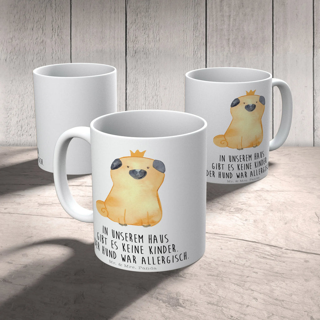 Tasse Mops Krone Tasse, Kaffeetasse, Teetasse, Becher, Kaffeebecher, Teebecher, Keramiktasse, Porzellantasse, Büro Tasse, Geschenk Tasse, Tasse Sprüche, Tasse Motive, Kaffeetassen, Tasse bedrucken, Designer Tasse, Cappuccino Tassen, Schöne Teetassen, Hund, Hundemotiv, Haustier, Hunderasse, Tierliebhaber, Hundebesitzer, Sprüche, Mops, allergisch, kinderlos, Hausregel, Hundebesitzer. Spruch, lustig