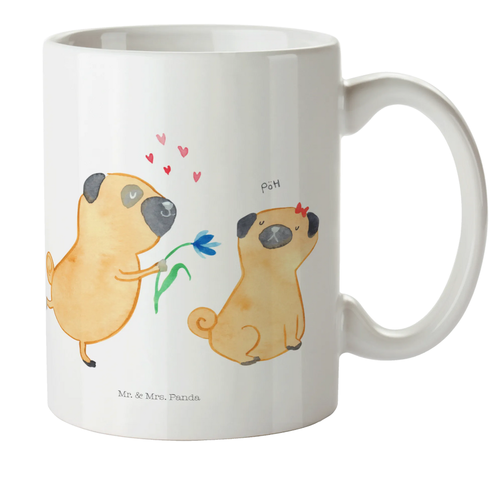 Kindertasse Mops Verliebt Kindertasse, Kinder Tasse, Kunststoff Tasse, Kindergarten Tasse, Trinkbecher, Camping Becher, Kaffeetasse, Kunststoffbecher, Kindergartenbecher, Outdoorgeschirr, Kunststoffgeschirr, Reisebecher, Reisetasse, Kinderbecher, Bruchfeste Tasse, Bruchsichere Tasse, Plastik Tasse, Plastiktasse, Hund, Hundemotiv, Haustier, Hunderasse, Tierliebhaber, Hundebesitzer, Sprüche, Mops, Möpse, Hundeliebe, verliebt, Liebe, Liebesspruch. Verlobt, Geschenk Freund, Partner