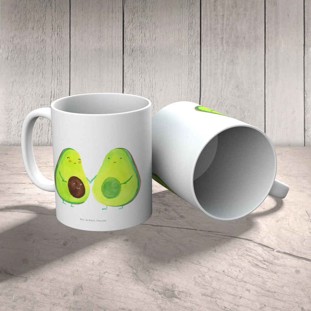 Tasse Avocado Pärchen Tasse, Kaffeetasse, Teetasse, Becher, Kaffeebecher, Teebecher, Keramiktasse, Porzellantasse, Büro Tasse, Geschenk Tasse, Tasse Sprüche, Tasse Motive, Kaffeetassen, Tasse bedrucken, Designer Tasse, Cappuccino Tassen, Schöne Teetassen, Avocado, Veggie, Vegan, Gesund, Avocuddle, Liebe, Schwangerschaft, Familie, Babyshower, Babyparty, Hochzeit, Kinder, Avocados, Geburt