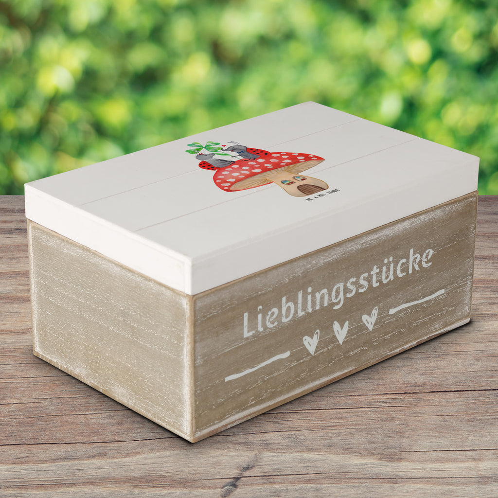 Holzkiste Marienkäfer Fliegenpilz Holzkiste, Kiste, Schatzkiste, Truhe, Schatulle, XXL, Erinnerungsbox, Erinnerungskiste, Dekokiste, Aufbewahrungsbox, Geschenkbox, Geschenkdose, Tiermotive, Gute Laune, lustige Sprüche, Tiere, Haus, Wohnung, zuhause, Fliegenpilz, Marienkäfer, Fleigenpilzhaus