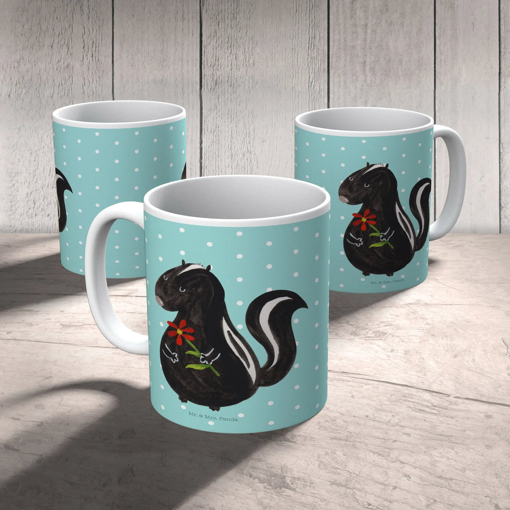 Tasse Stinktier Blume Tasse, Kaffeetasse, Teetasse, Becher, Kaffeebecher, Teebecher, Keramiktasse, Porzellantasse, Büro Tasse, Geschenk Tasse, Tasse Sprüche, Tasse Motive, Kaffeetassen, Tasse bedrucken, Designer Tasse, Cappuccino Tassen, Schöne Teetassen, Stinktier, Skunk, Wildtier, Raubtier, Stinker, Stinki, Tagträumer, verträumt, Dreams, Träume