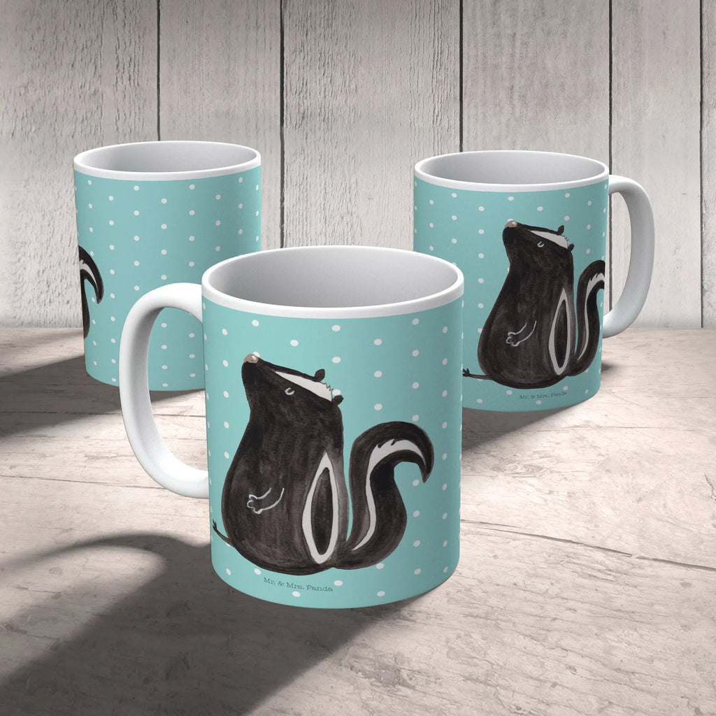 Tasse Stinktier Sitzen Tasse, Kaffeetasse, Teetasse, Becher, Kaffeebecher, Teebecher, Keramiktasse, Porzellantasse, Büro Tasse, Geschenk Tasse, Tasse Sprüche, Tasse Motive, Kaffeetassen, Tasse bedrucken, Designer Tasse, Cappuccino Tassen, Schöne Teetassen, Stinktier, Skunk, Wildtier, Raubtier, Stinker, Stinki, Spruch, Büro, Recht, Besserwisser