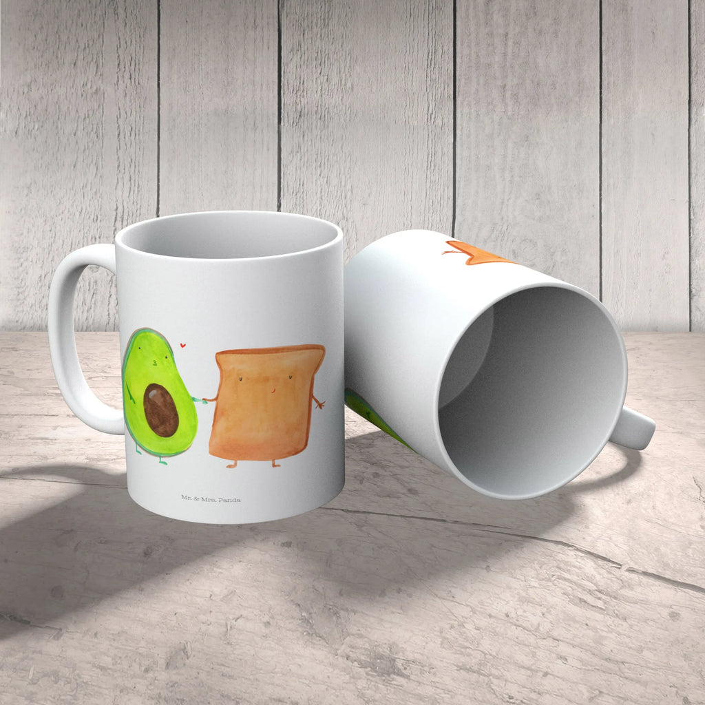 Tasse Avocado + Toast Tasse, Kaffeetasse, Teetasse, Becher, Kaffeebecher, Teebecher, Keramiktasse, Porzellantasse, Büro Tasse, Geschenk Tasse, Tasse Sprüche, Tasse Motive, Kaffeetassen, Tasse bedrucken, Designer Tasse, Cappuccino Tassen, Schöne Teetassen, Avocado, Veggie, Vegan, Gesund, Toast, Toastbrot, Liebespaar, Pärchen, Freund, Freundin, Verlobt, Verlobungsparty, Hochzeit, Hochzeitsgeschenk, Jahrestag, Jahrestagsgeschenk