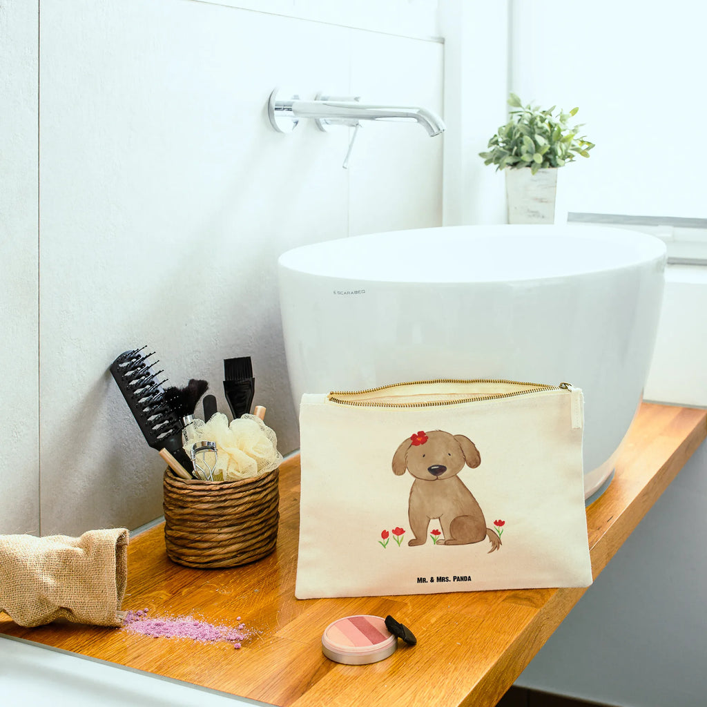 Schminktasche Hund Hundedame Schminktasche, Kosmetiktasche, Kosmetikbeutel, Stiftemäppchen, Etui, Federmappe, Makeup, XXL, Schminketui, Kosmetiketui, Schlamperetui, Hund, Hundemotiv, Haustier, Hunderasse, Tierliebhaber, Hundebesitzer, Sprüche, Hunde, Hundeliebe, Hundeglück, Liebe, Frauchen