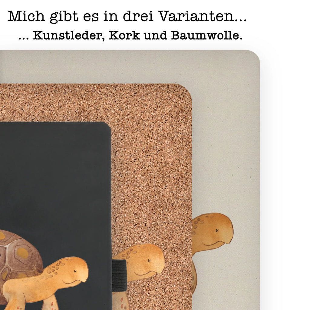 Baumwoll Notizbuch Schildkröte marschiert Notizen, Eintragebuch, Tagebuch, Notizblock, Adressbuch, Journal, Kladde, Skizzenbuch, Notizheft, Schreibbuch, Schreibheft, Meerestiere, Meer, Urlaub, Schildkröte, Schildkröten, get lost, Abenteuer, Reiselust, Inspiration, Neustart, Motivation, Lieblingsmensch