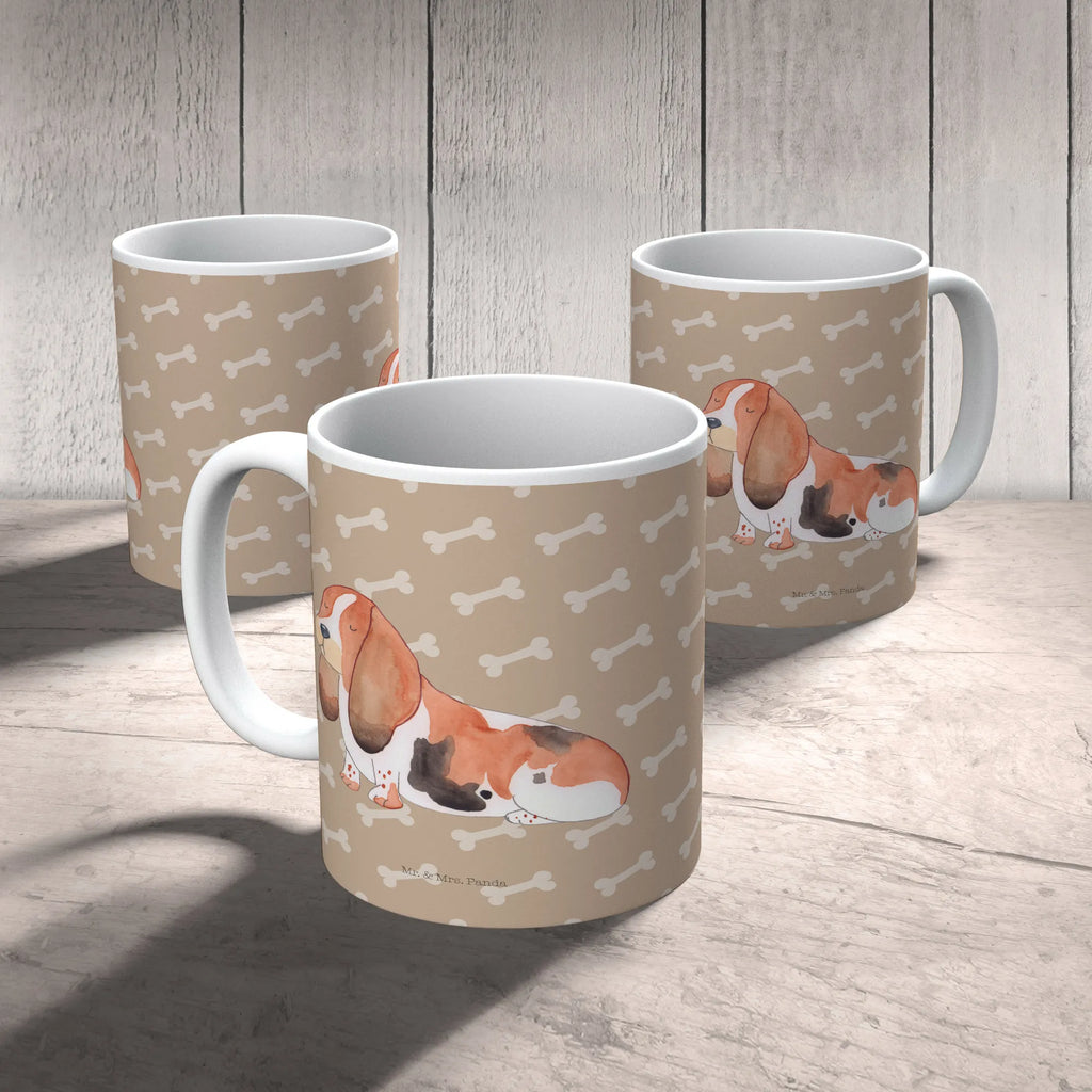 Tasse Hund Basset Hound Tasse, Kaffeetasse, Teetasse, Becher, Kaffeebecher, Teebecher, Keramiktasse, Porzellantasse, Büro Tasse, Geschenk Tasse, Tasse Sprüche, Tasse Motive, Kaffeetassen, Tasse bedrucken, Designer Tasse, Cappuccino Tassen, Schöne Teetassen, Hund, Hundemotiv, Haustier, Hunderasse, Tierliebhaber, Hundebesitzer, Sprüche, Basset Hound, Basset, Hundeliebe, kinderlos