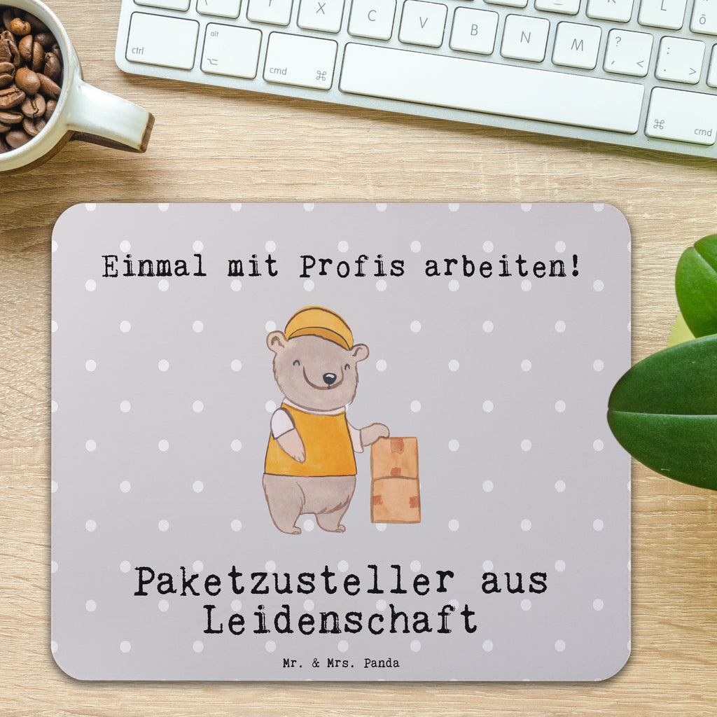 Mauspad Paketzusteller aus Leidenschaft Mousepad, Computer zubehör, Büroausstattung, PC Zubehör, Arbeitszimmer, Mauspad, Einzigartiges Mauspad, Designer Mauspad, Mausunterlage, Mauspad Büro, Beruf, Ausbildung, Jubiläum, Abschied, Rente, Kollege, Kollegin, Geschenk, Schenken, Arbeitskollege, Mitarbeiter, Firma, Danke, Dankeschön, Paketzusteller, Paketbote, Zustellservice Pakete