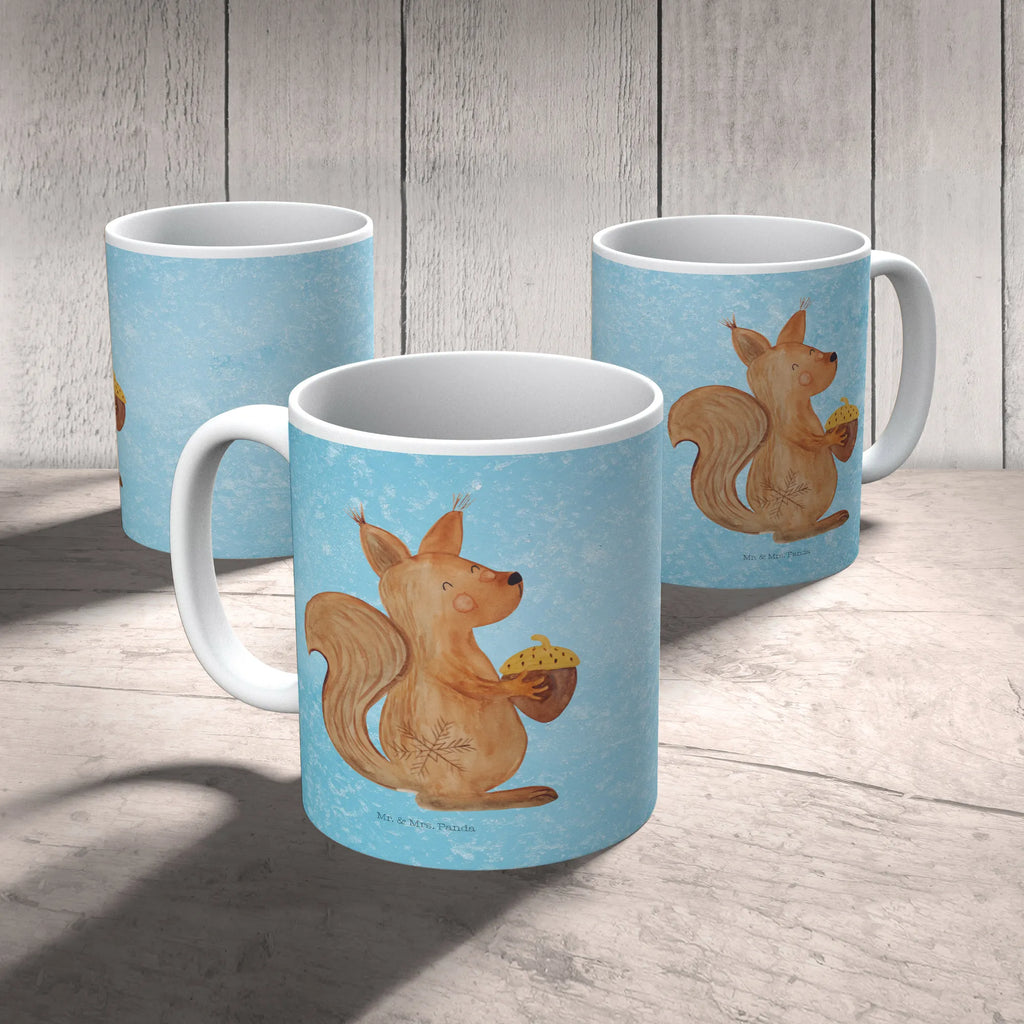 Tasse Eichhörnchen Weihnachtszeit Tasse, Kaffeetasse, Teetasse, Becher, Kaffeebecher, Teebecher, Keramiktasse, Porzellantasse, Büro Tasse, Geschenk Tasse, Tasse Sprüche, Tasse Motive, Kaffeetassen, Tasse bedrucken, Designer Tasse, Cappuccino Tassen, Schöne Teetassen, Winter, Weihnachten, Weihnachtsdeko, Nikolaus, Advent, Heiligabend, Wintermotiv, Frohe Weihnachten, Frohes neues Jahr, Guten Rutsch, Weihnachtsmotiv, Weihnachtsgruß, Neujahr, Vogel