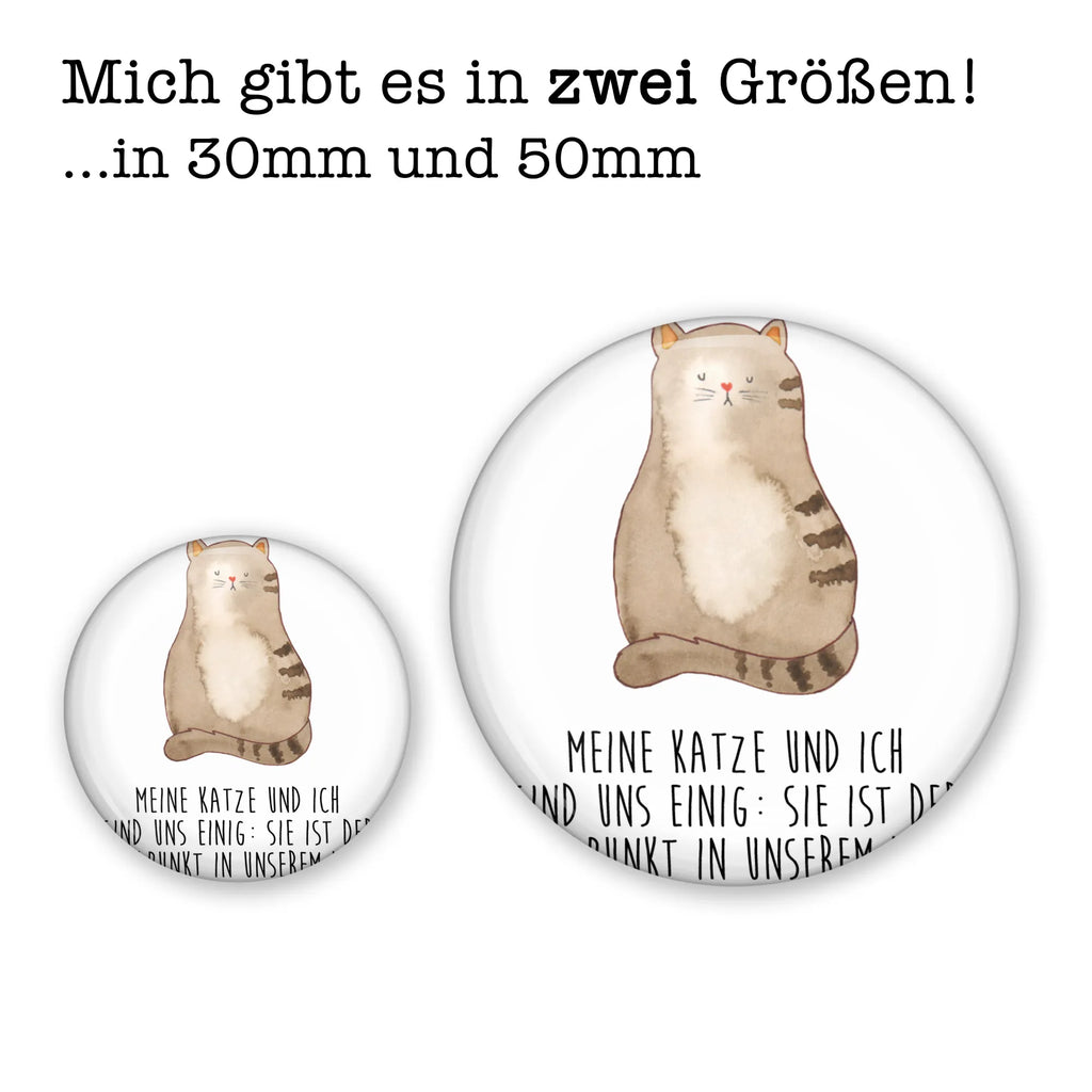 Button Katze sitzend 50mm Button, Button, Pin, Anstecknadel, Katze, Katzenmotiv, Katzenfan, Katzendeko, Katzenfreund, Katzenliebhaber, Katzenprodukte, Katzenartikel, Katzenaccessoires, Katzensouvenirs, Katzenliebhaberprodukte, Katzenmotive, Katzen, Kater, Mietze, Cat, Cats, Katzenhalter, Katzenbesitzerin, Haustier, Katzenliebe, Lebensinhalt, Liebe, Mittelpunkt, Familie