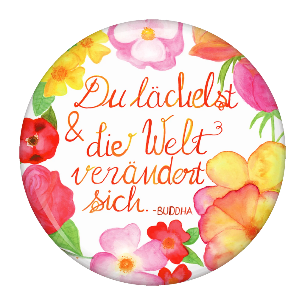 Button Du Lächelst 50mm Button, Button, Pin, Anstecknadel, Blumen Deko, Frühlings Deko, Sommer Deko, Dekoration, positive Botschaft, Naturliebhaber, Outdoor, Natur, Abenteuer, Lächele, Welt verändert sich, Zitat Buddha, Lachen Spruch, glücklich sein, Zitat schön, Geschenk Freundin, Spruch positiv