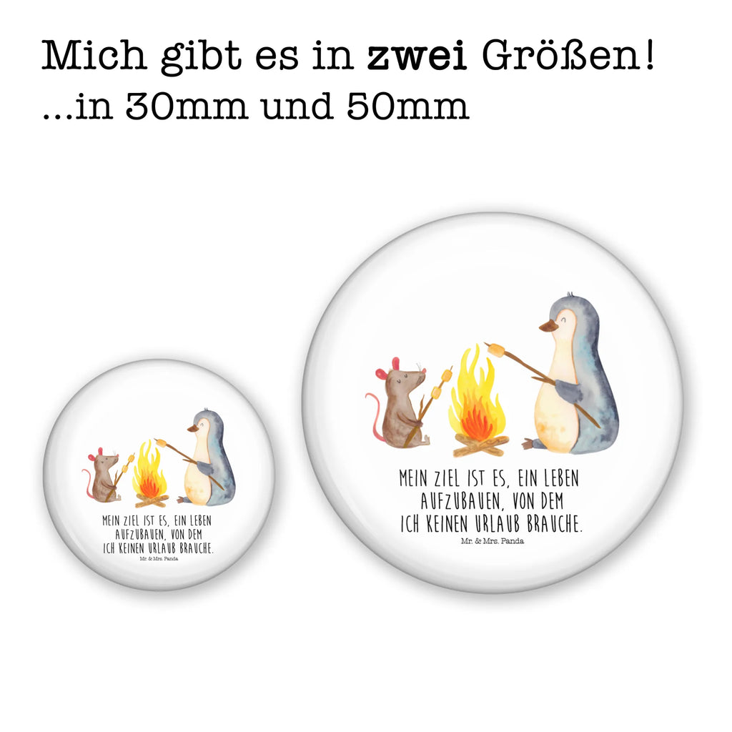 Button Pinguin Lagerfeuer 50mm Button, Button, Pin, Anstecknadel, Pinguin, Maus, Pinguine, Lagerfeuer, Leben, Arbeit, Job, Motivation, Büro, Büroalltag, Lebensspruch, Lebensmotivation, Neustart, Liebe, grillen, Feuer, Marshmallows