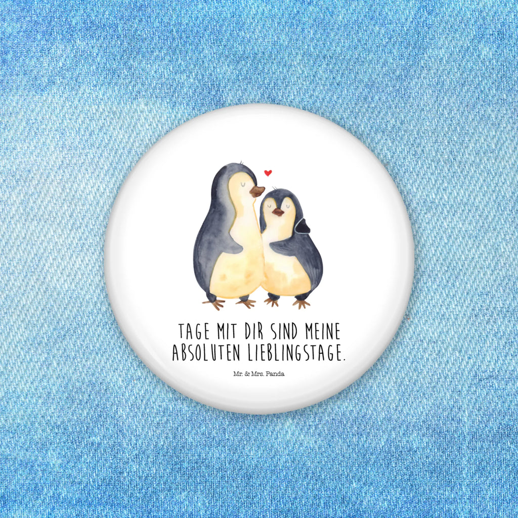 Button Pinguin umarmend 50mm Button, Button, Pin, Anstecknadel, Pinguin, Liebe, Liebespaar, Liebesbeweis, Liebesgeschenk, Verlobung, Jahrestag, Hochzeitstag, Hochzeit, Hochzeitsgeschenk