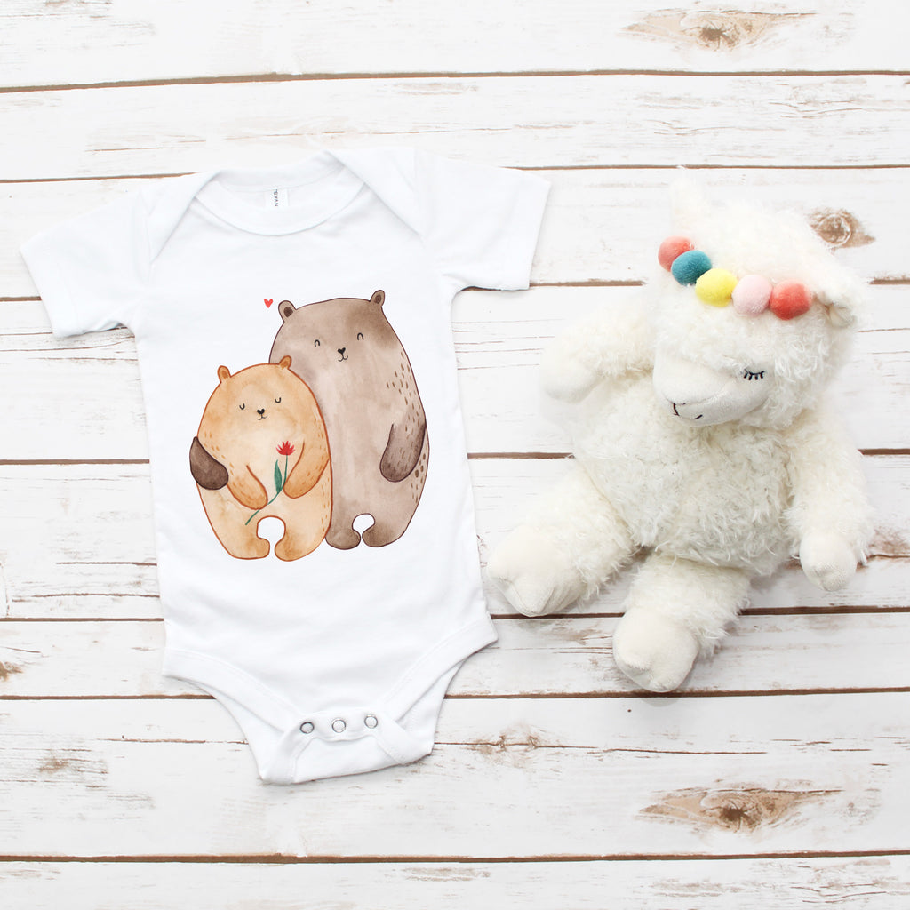 Organic Baby Body Bären Liebe Babykleidung, Babystrampler, Strampler, Wickelbody, Baby Erstausstattung, Junge, Mädchen, Liebe, Partner, Freund, Freundin, Ehemann, Ehefrau, Heiraten, Verlobung, Heiratsantrag, Liebesgeschenk, Jahrestag, Hocheitstag, Verliebt, Verlobt, Verheiratet, Geschenk Freundin, Geschenk Freund, Liebesbeweis, Hochzeitstag, Geschenk Hochzeit, Bären, Bärchen, Bär