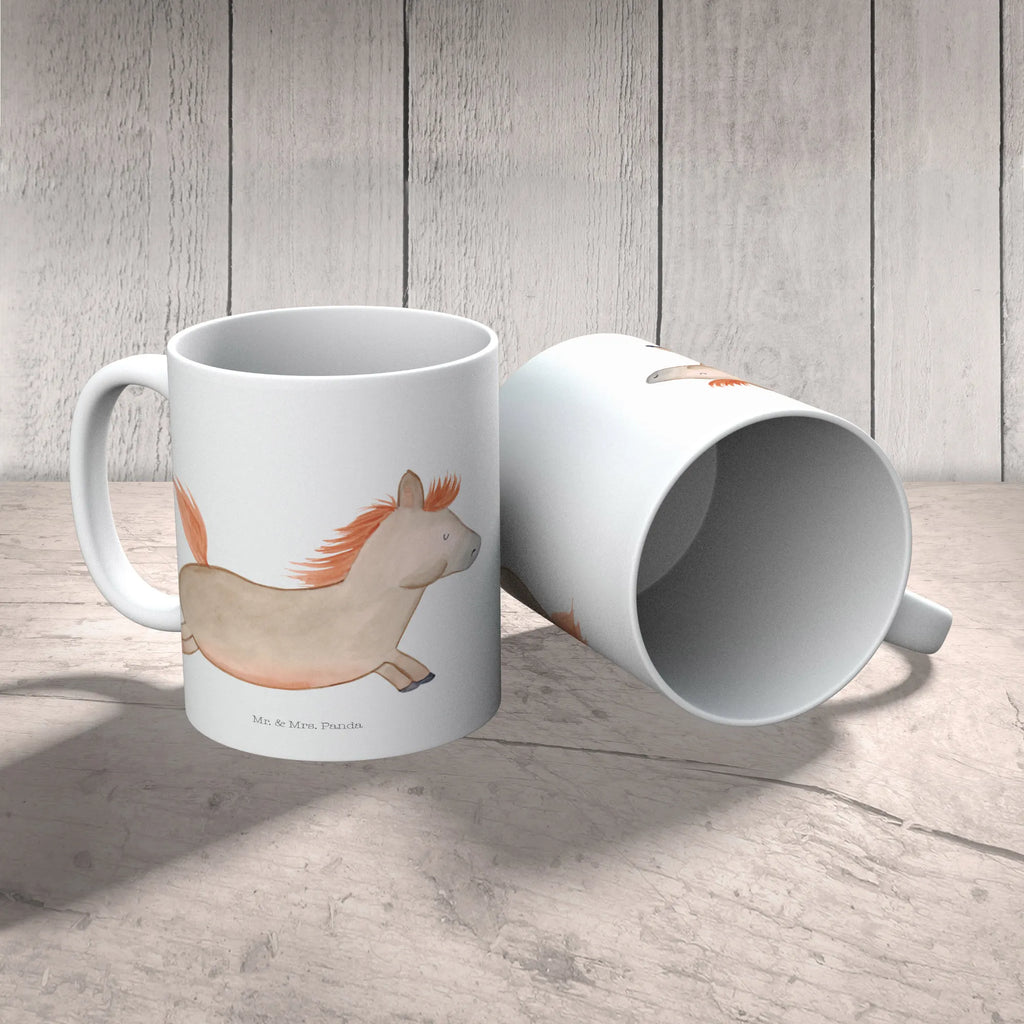 Tasse Pferd springt Tasse, Kaffeetasse, Teetasse, Becher, Kaffeebecher, Teebecher, Keramiktasse, Porzellantasse, Büro Tasse, Geschenk Tasse, Tasse Sprüche, Tasse Motive, Kaffeetassen, Tasse bedrucken, Designer Tasse, Cappuccino Tassen, Schöne Teetassen, Bauernhof, Hoftiere, Landwirt, Landwirtin, Pferd, Pony, Pferde, Stall, Pferdestall, ausreiten, reiten, Pferdebesitzer