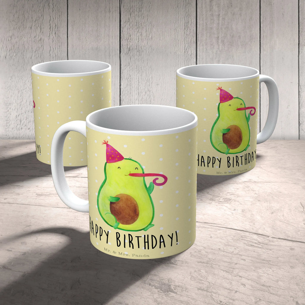 Tasse Avocado Birthday Tasse, Kaffeetasse, Teetasse, Becher, Kaffeebecher, Teebecher, Keramiktasse, Porzellantasse, Büro Tasse, Geschenk Tasse, Tasse Sprüche, Tasse Motive, Kaffeetassen, Tasse bedrucken, Designer Tasse, Cappuccino Tassen, Schöne Teetassen, Avocado, Veggie, Vegan, Gesund