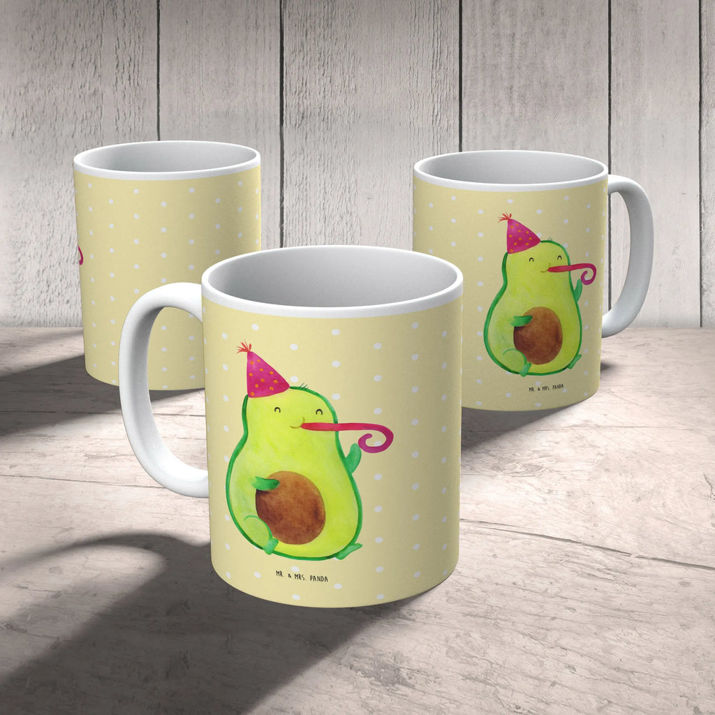 Kindertasse Avocado Partyhupe Kindertasse, Kinder Tasse, Kunststoff Tasse, Kindergarten Tasse, Trinkbecher, Camping Becher, Kaffeetasse, Kunststoffbecher, Kindergartenbecher, Outdoorgeschirr, Kunststoffgeschirr, Reisebecher, Reisetasse, Kinderbecher, Bruchfeste Tasse, Bruchsichere Tasse, Plastik Tasse, Plastiktasse, Avocado, Veggie, Vegan, Gesund, Party, Feierlichkeit, Feier, Fete, Geburtstag, Gute Laune, Tröte