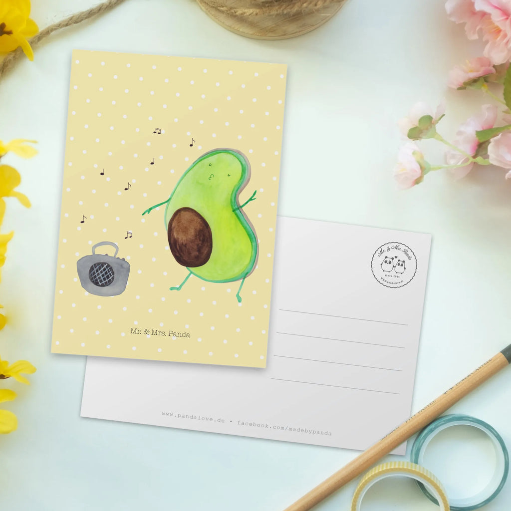 Postkarte Avocado tanzt Postkarte, Karte, Geschenkkarte, Grußkarte, Einladung, Ansichtskarte, Geburtstagskarte, Einladungskarte, Dankeskarte, Ansichtskarten, Einladung Geburtstag, Einladungskarten Geburtstag, Avocado, Veggie, Vegan, Gesund