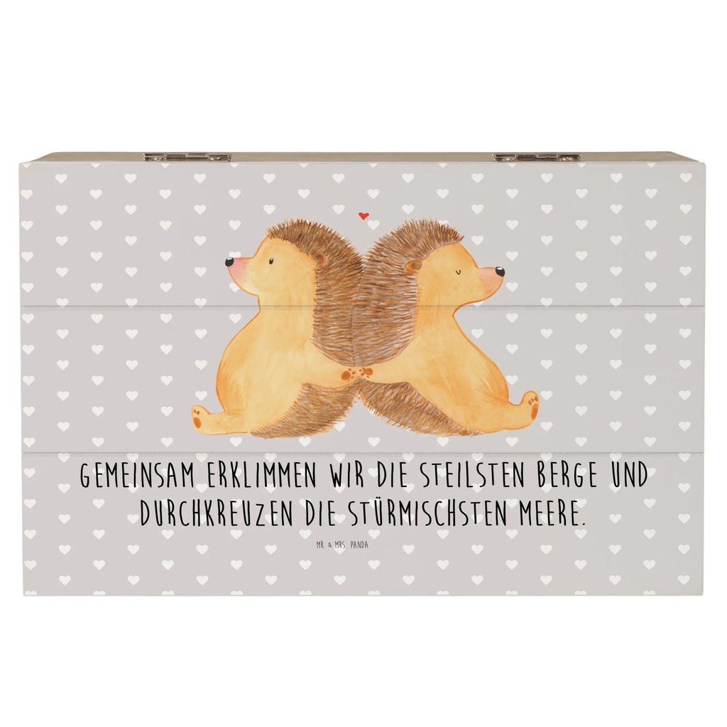 Holzkiste Igel händchenhaltend Holzkiste, Kiste, Schatzkiste, Truhe, Schatulle, XXL, Erinnerungsbox, Erinnerungskiste, Dekokiste, Aufbewahrungsbox, Geschenkbox, Geschenkdose, Liebe, Partner, Freund, Freundin, Ehemann, Ehefrau, Heiraten, Verlobung, Heiratsantrag, Liebesgeschenk, Jahrestag, Hocheitstag, Igel, Igelliebe, Hand in Hand, Liebesbeweis, große Liebe, Liebesbotschaft, Hochzeit, Lieblingsmensch, Gemeinsamkeit, Love, Geschenk für zwei