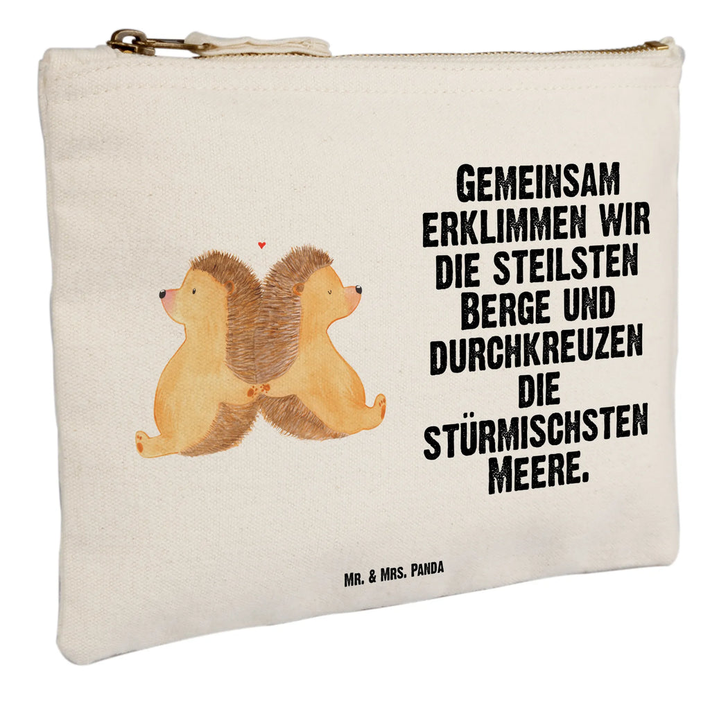 Schminktasche Igel händchenhaltend Schminktasche, Kosmetiktasche, Kosmetikbeutel, Stiftemäppchen, Etui, Federmappe, Makeup, XXL, Schminketui, Kosmetiketui, Schlamperetui, Liebe, Partner, Freund, Freundin, Ehemann, Ehefrau, Heiraten, Verlobung, Heiratsantrag, Liebesgeschenk, Jahrestag, Hocheitstag, Igel, Igelliebe, Hand in Hand, Liebesbeweis, große Liebe, Liebesbotschaft, Hochzeit, Lieblingsmensch, Gemeinsamkeit, Love, Geschenk für zwei