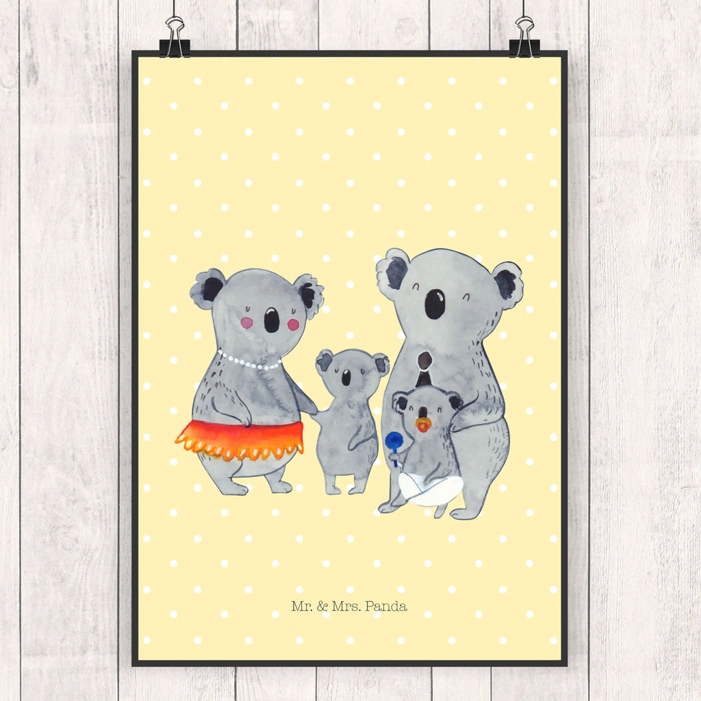 Poster Koala Familie Poster, Wandposter, Bild, Wanddeko, Küchenposter, Kinderposter, Wanddeko Bild, Raumdekoration, Wanddekoration, Handgemaltes Poster, Mr. & Mrs. Panda Poster, Designposter, Kunstdruck, Posterdruck, Familie, Vatertag, Muttertag, Bruder, Schwester, Mama, Papa, Oma, Opa, Koala, Koalas, Family, Kinder, Geschwister, Familienleben