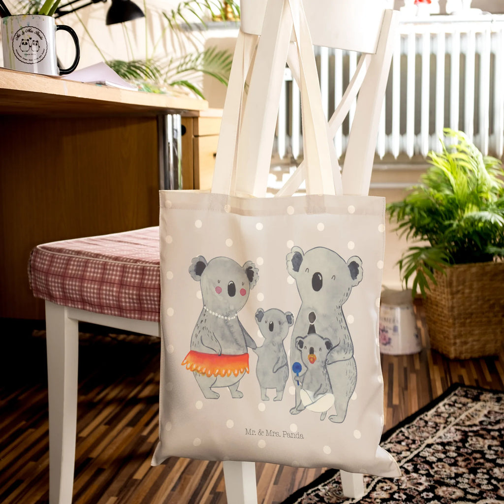 Einkaufstasche Koala Familie Tragetasche, Tasche, Beutel, Stofftasche, Baumwolltasche, Umhängetasche, Shopper, Einkaufstasche, Beuteltasche, Familie, Vatertag, Muttertag, Bruder, Schwester, Mama, Papa, Oma, Opa, Koala, Koalas, Family, Kinder, Geschwister, Familienleben