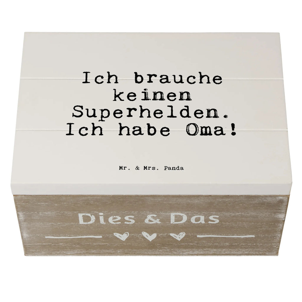 Holzkiste Sprüche und Zitate Ich brauche keinen Superhelden. Ich habe Oma! Holzkiste, Kiste, Schatzkiste, Truhe, Schatulle, XXL, Erinnerungsbox, Erinnerungskiste, Dekokiste, Aufbewahrungsbox, Geschenkbox, Geschenkdose, Spruch, Sprüche, lustige Sprüche, Weisheiten, Zitate, Spruch Geschenke, Spruch Sprüche Weisheiten Zitate Lustig Weisheit Worte