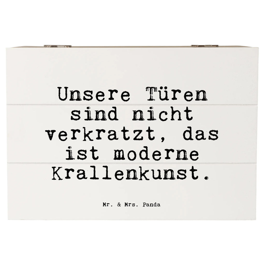 Holzkiste Sprüche und Zitate Unsere Türen sind nicht verkratzt, das ist moderne Krallenkunst. Holzkiste, Kiste, Schatzkiste, Truhe, Schatulle, XXL, Erinnerungsbox, Erinnerungskiste, Dekokiste, Aufbewahrungsbox, Geschenkbox, Geschenkdose, Spruch, Sprüche, lustige Sprüche, Weisheiten, Zitate, Spruch Geschenke, Spruch Sprüche Weisheiten Zitate Lustig Weisheit Worte