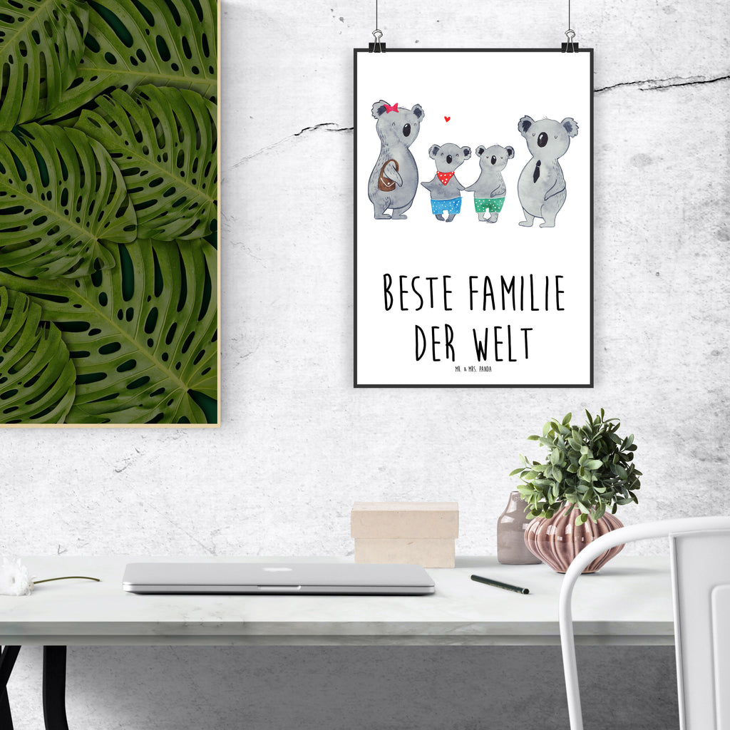 Poster Koala Familie zwei Poster, Wandposter, Bild, Wanddeko, Küchenposter, Kinderposter, Wanddeko Bild, Raumdekoration, Wanddekoration, Handgemaltes Poster, Mr. & Mrs. Panda Poster, Designposter, Kunstdruck, Posterdruck, Familie, Vatertag, Muttertag, Bruder, Schwester, Mama, Papa, Oma, Opa, Koala, Koalabär, beste Familie, Familienzeit, Familienleben, Koalafamilie, Lieblingsfamilie