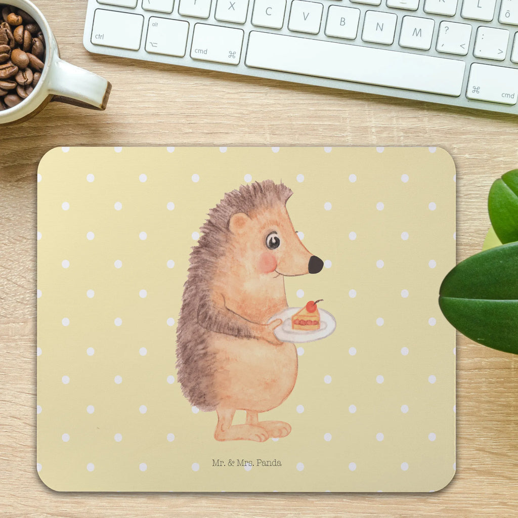 Mauspad Igel mit Kuchenstück Mousepad, Computer zubehör, Büroausstattung, PC Zubehör, Arbeitszimmer, Mauspad, Einzigartiges Mauspad, Designer Mauspad, Mausunterlage, Mauspad Büro, Tiermotive, Gute Laune, lustige Sprüche, Tiere, Igel, Essen Spruch, Kuchen, Backen Geschenk, Kuchen backen, Einladung Party, Geburtstagskuchen, Torte