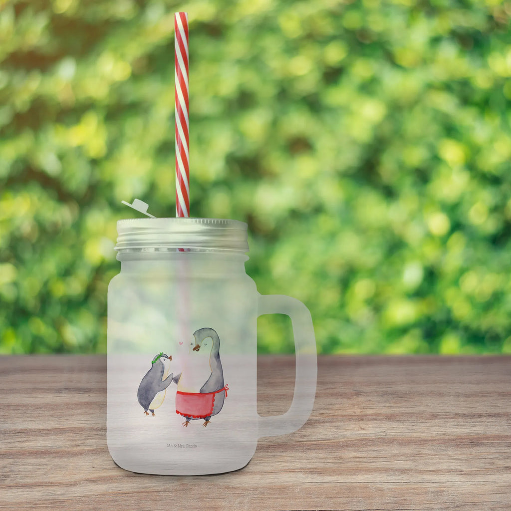 Trinkglas Mason Jar Pinguin mit Kind Mason Jar, Glas, Trinkglas, Henkelglas, Sommerglas, Einmachglas, Cocktailglas, Cocktail-Glas, Mason Jar Trinkglas, Satiniertes Glas, Retro-Glas, Strohhalm Glas, Schraubdeckel Glas, Sommerparty Einrichtung, Familie, Vatertag, Muttertag, Bruder, Schwester, Mama, Papa, Oma, Opa, Geschenk, Mami, Mutti, Mutter, Geburststag