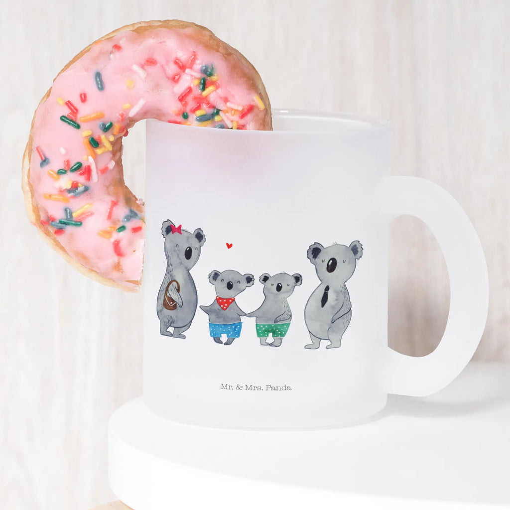 Teetasse Koala Familie zwei Teetasse, Teeglas, Teebecher, Tasse mit Henkel, Tasse, Glas Teetasse, Teetasse aus Glas, Familie, Vatertag, Muttertag, Bruder, Schwester, Mama, Papa, Oma, Opa, Koala, Koalabär, beste Familie, Familienzeit, Familienleben, Koalafamilie, Lieblingsfamilie