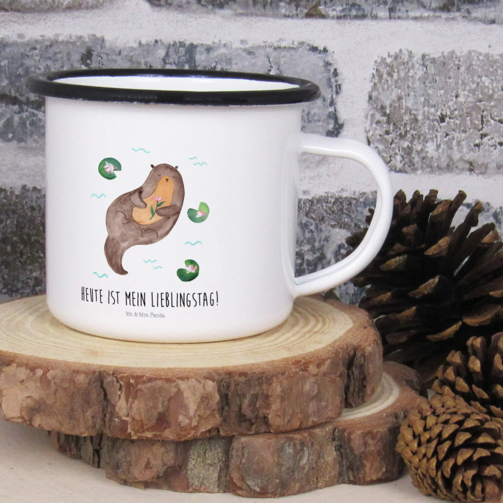 XL Emaille Tasse Otter mit Seerose XL Emaille Tasse, Metalltasse, Kaffeetasse, Tasse, Becher, Kaffeebecher, Camping, Campingbecher, Tassendruck, Metall-Tasse, Deko-Becher, emailliert, Outdoor Tasse, Trinkbecher, bruchsicher, Emaille-Optik, Motivtasse, Outdoor Kaffeetasse, Otter, Fischotter, Seeotter, Otter Seeotter See Otter