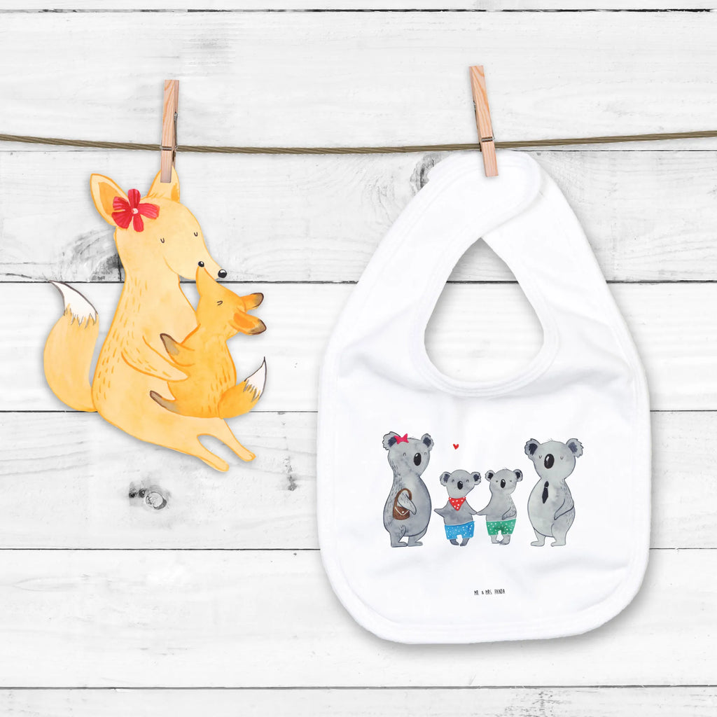 Organic Babylätzchen Koala Familie zwei Baby, Lätzchen, Spucktuch, Sabberlätzchen, Klettlätzchen, Babygeschenk, Baby Lätzchen, Geschenk für Geburt, Geschenk zur Geburt, Baby Spucktuch, Babyausstattung, Geschenkidee für Babyparty, Familie, Vatertag, Muttertag, Bruder, Schwester, Mama, Papa, Oma, Opa, Koala, Koalabär, beste Familie, Familienzeit, Familienleben, Koalafamilie, Lieblingsfamilie