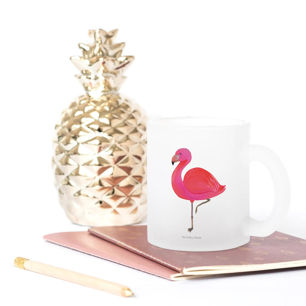 Teetasse Flamingo classic Teetasse, Teeglas, Teebecher, Tasse mit Henkel, Tasse, Glas Teetasse, Teetasse aus Glas, Flamingo, Einzigartig, Selbstliebe, Stolz, ich, für mich, Spruch, Freundin, Freundinnen, Außenseiter, Sohn, Tochter, Geschwister