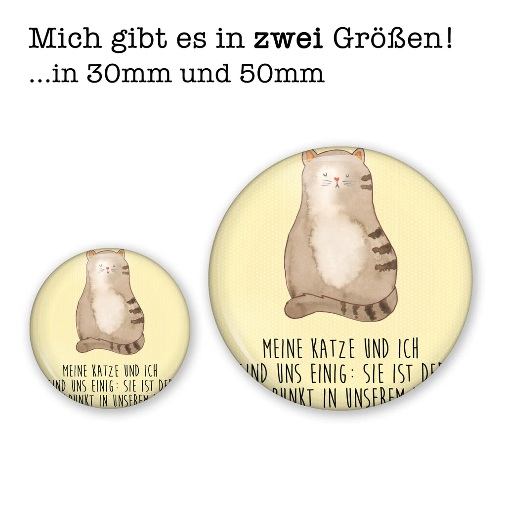 Button Katze sitzend 50mm Button, Button, Pin, Anstecknadel, Katze, Katzenmotiv, Katzenfan, Katzendeko, Katzenfreund, Katzenliebhaber, Katzenprodukte, Katzenartikel, Katzenaccessoires, Katzensouvenirs, Katzenliebhaberprodukte, Katzenmotive, Katzen, Kater, Mietze, Cat, Cats, Katzenhalter, Katzenbesitzerin, Haustier, Katzenliebe, Lebensinhalt, Liebe, Mittelpunkt, Familie