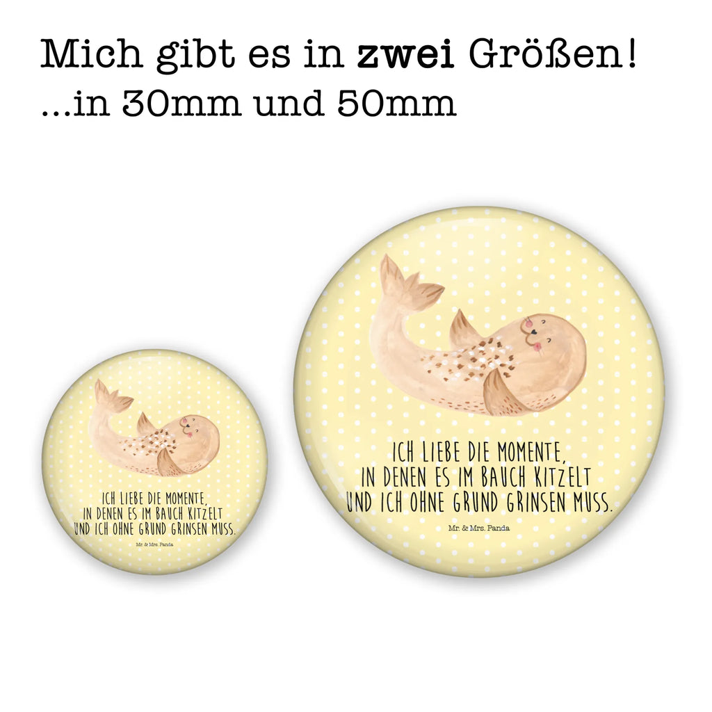 Button Robbe liegend 50mm Button, Button, Pin, Anstecknadel, Tiermotive, Gute Laune, lustige Sprüche, Tiere, Robbe, Robben, Seehund, Strand, Meerestier, Ostsee, Nordsee, Lachen, Freude